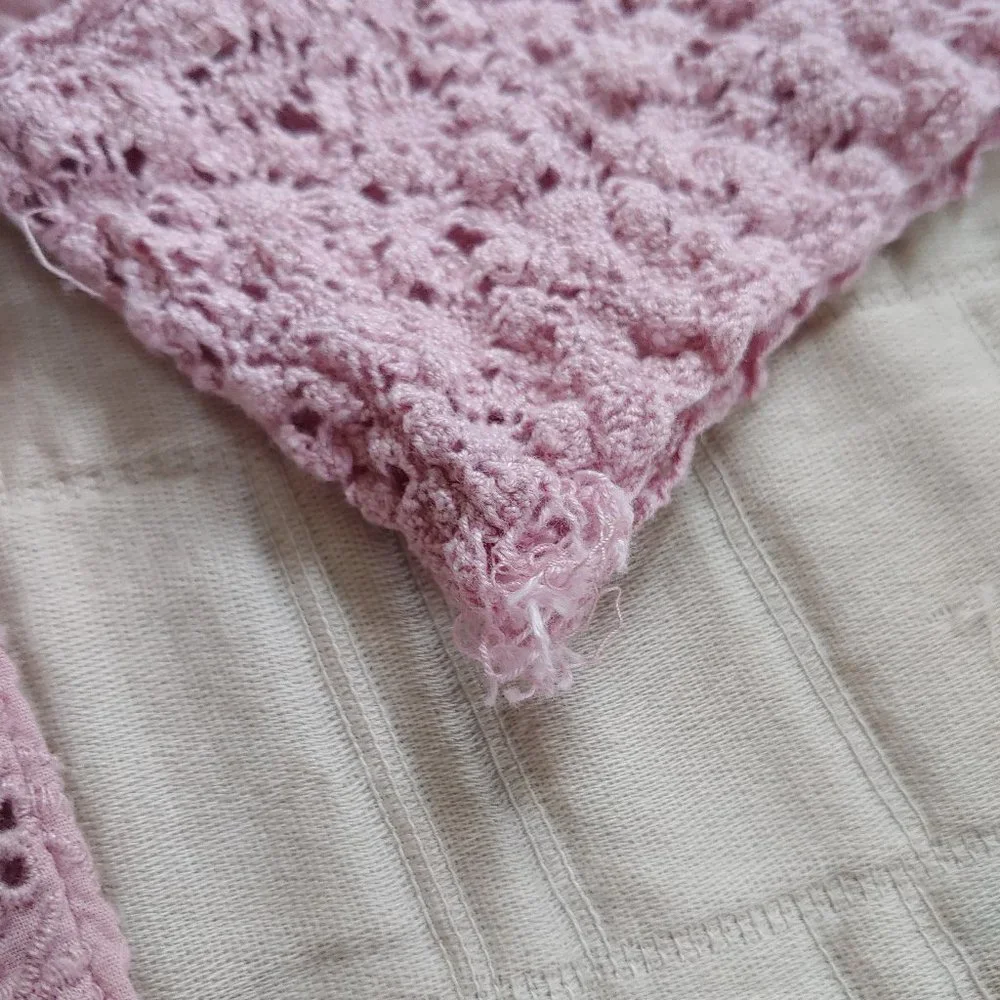 GAP eyelet top with 3/4-length sleeves (size S) - Picture 4 of 6